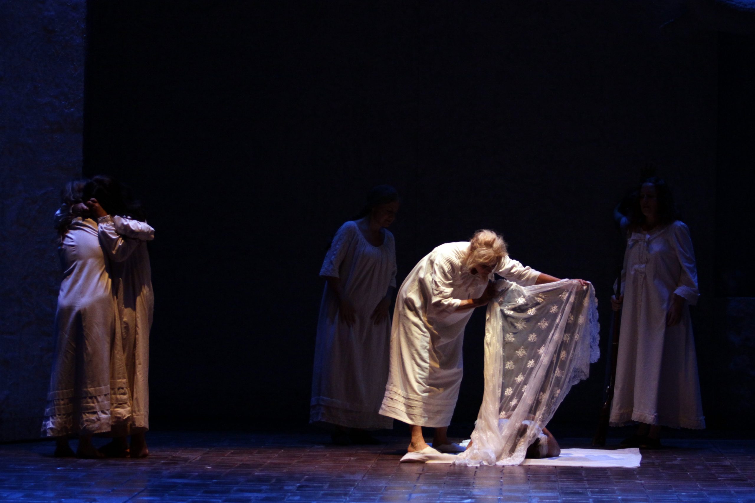 La-casa-de-Bernarda-Alba-25-Santander09-scaled